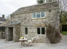 Brosterfield Cottage - two bedroomed option