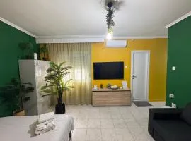 Tropical studio - myHomee