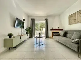 Apt SD - with pool and garden