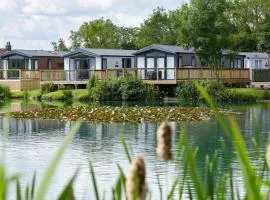Bluebird lodge - Brickyard Lakes