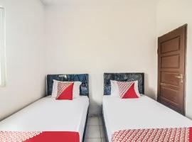 Hotel O 3m Kost Dan Homestay，位于美娜多万鸦老机场 - MDC附近的酒店