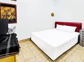 SPOT ON 91982 Dani HomestayNearSesaot Lodge, hotel v destinaci Narmada