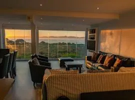 Seaside Serenity: Tranquil Oceanview Retreat