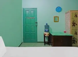SPOT ON 92115 Homestay Bude Sri