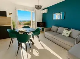 "ZEN" 100m de la plage avec parking, vue mer et vue montagne