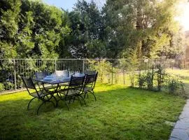 Dimora Larianda - Private Parking and Garden