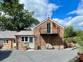 The Old Smithy, beautifully restored cottage in Carreghofa, near Llanymynech