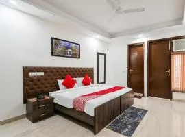 Hotel O Premium Rooms Chhatarpur