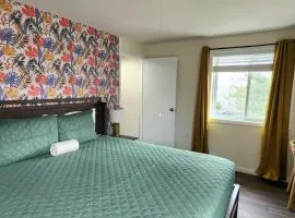 Uptown Grove AC-1 Block from Casino & Boardwalk!