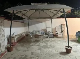 Villino Nausika fronte mare - B