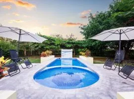 Villa Tropical By Vacation Pura Vida