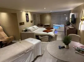 Spa Suite Loft