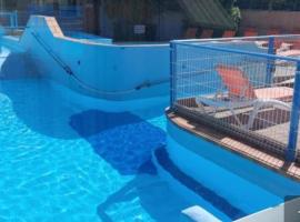Mobil-home camping 4 étoiles cancale, glamping site in Cancale
