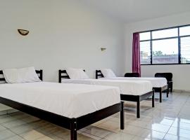 OYO 92324 Hotel Sinar Rejeki, hotel v destinaci Sukabumi
