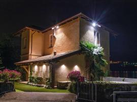 Chocolat au Lac, Hotel in Omegna