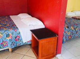 Hotel Nubia，位于提华纳的酒店