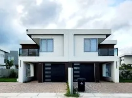 The Onyx Villa by MTJ Properties Ocho Rios