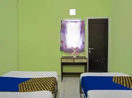 OYO Life 92474 Penginapan Rusunawa Ii