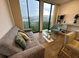 Amara-706 Hermoso y amplio Apartamento en barrio Laureles