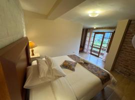 Spa Hotel Etelvina, hotel di Quillullaco