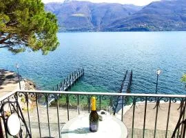 Casa al Lago - Lakefront two-storey apartment on Lake Promenade