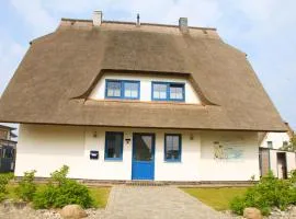 Ferienhaus In Dranske An Der Ostseeküste Rügens