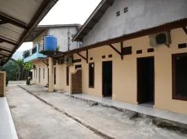 OYO 92831 Penginapan Raja