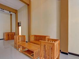OYO Life 92812 Galih Kostel 2 Syariah, hotel v destinaci Grobogan