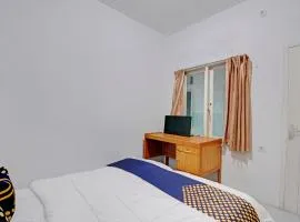 Hotel O Arsen House