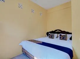 SPOT ON 92914 Meranti HomestayNearJembatan Siak