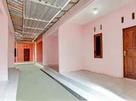 OYO Life 93058 Kos Subur