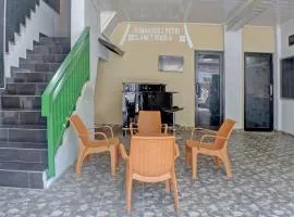 OYO Life 92830 Homestay Slamet Riadi Iv