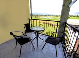 OYO Life 92769 Janigo Kos, hotel v destinaci Tanjungkarang