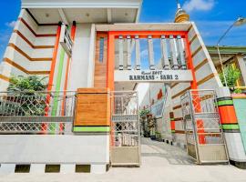 Hotel O Karman's Sari 1 Homestay Syariah, hotel v destinaci Gresik