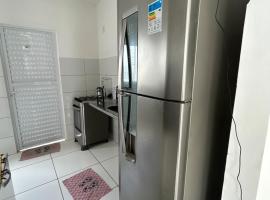 House in Parna&iacute;ba Praia e Lazer，巴納伊巴的小屋