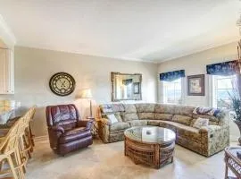 Deluxe Condo at Main Beach