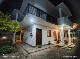 Villa Tanzanite Hikkaduwa