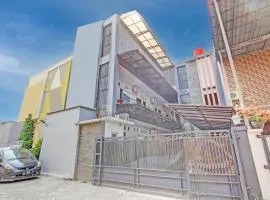 OYO 93209 Guest House Cemara 3