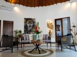 Peaceful 2br with pool & garden