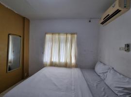 Hotel O Wira Residensia Syariah, hótel í Medan