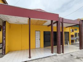 OYO 93521 Wisma Flamboyan NearTaman Makam Pahlawan, hotel v destinaci Rantau