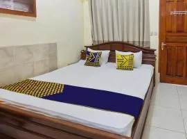 OYO Life 93405 Montong Are Residence