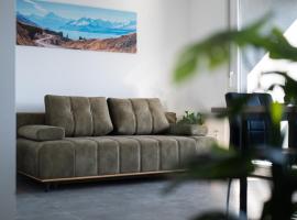 Sunshine Bay II, hotel in Nin