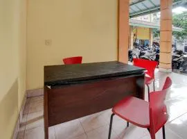 OYO Life 93265 Kos Cendana Seruni Raya