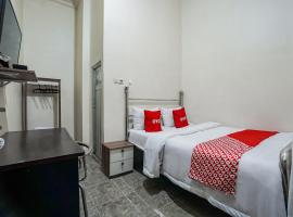 Hotel O Hidayah Homestay Syariah, hotel di Sidoarjo