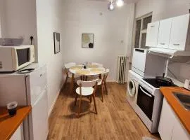 Botev Inn - R3