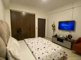 AJ's Exclusive Apartment