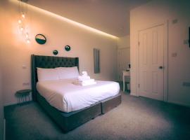 OYO Newquay Beach Hotel, hotel em Newquay