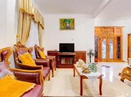 Hotel O Mbah Carik Homestay Syari'ah