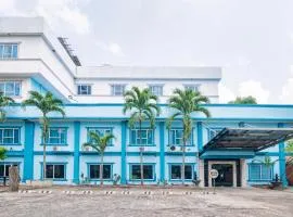 Collection O Senapelan Near Rsud Petala Bumi Formerly De Town Hotel